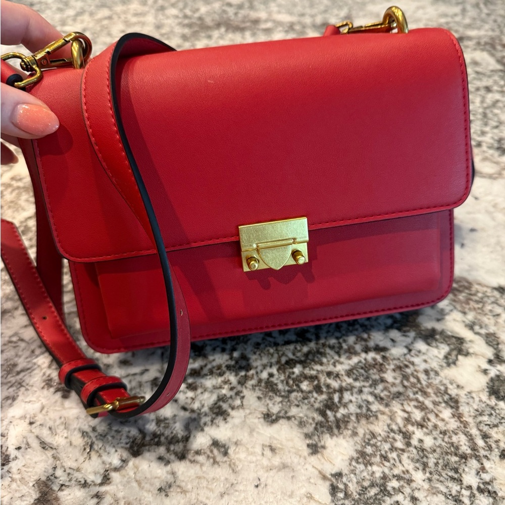 Elegant Red Faux Leather Shoulder Bag